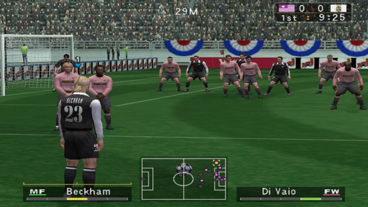 David Beckham shooting a free kick in Pro Evolution Soccer 3